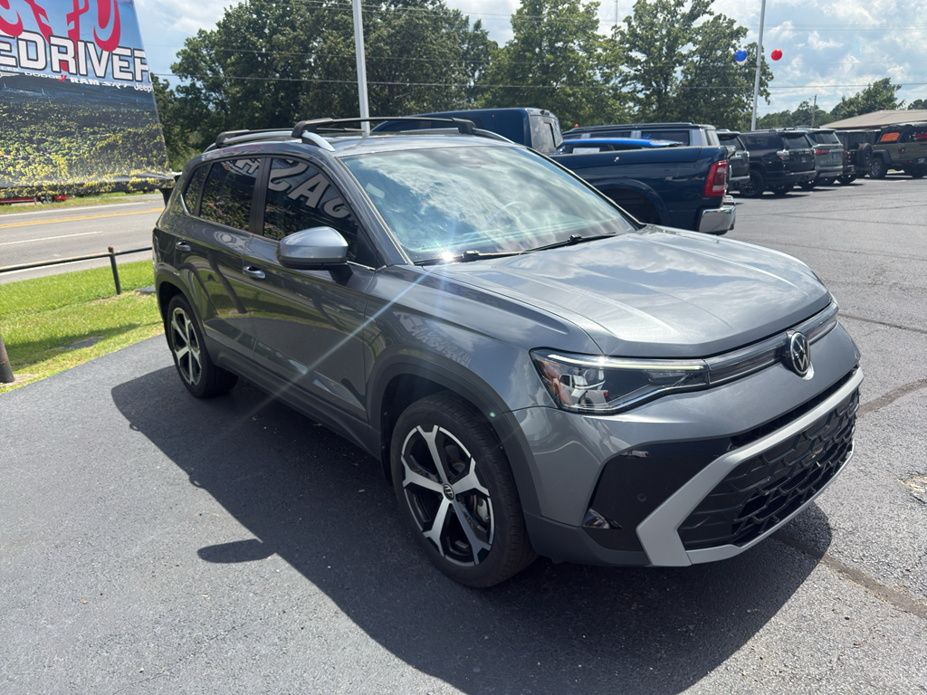 2025 Volkswagen Taos representative vehicle photo