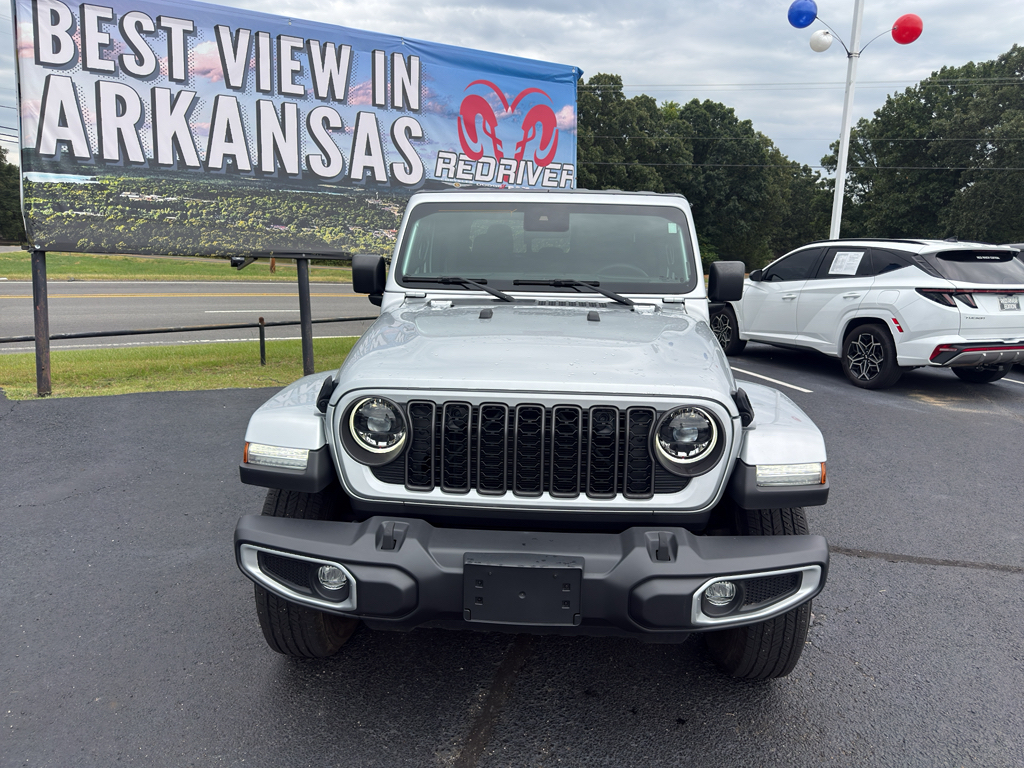 2024 Jeep Gladiator Sport S photo 2