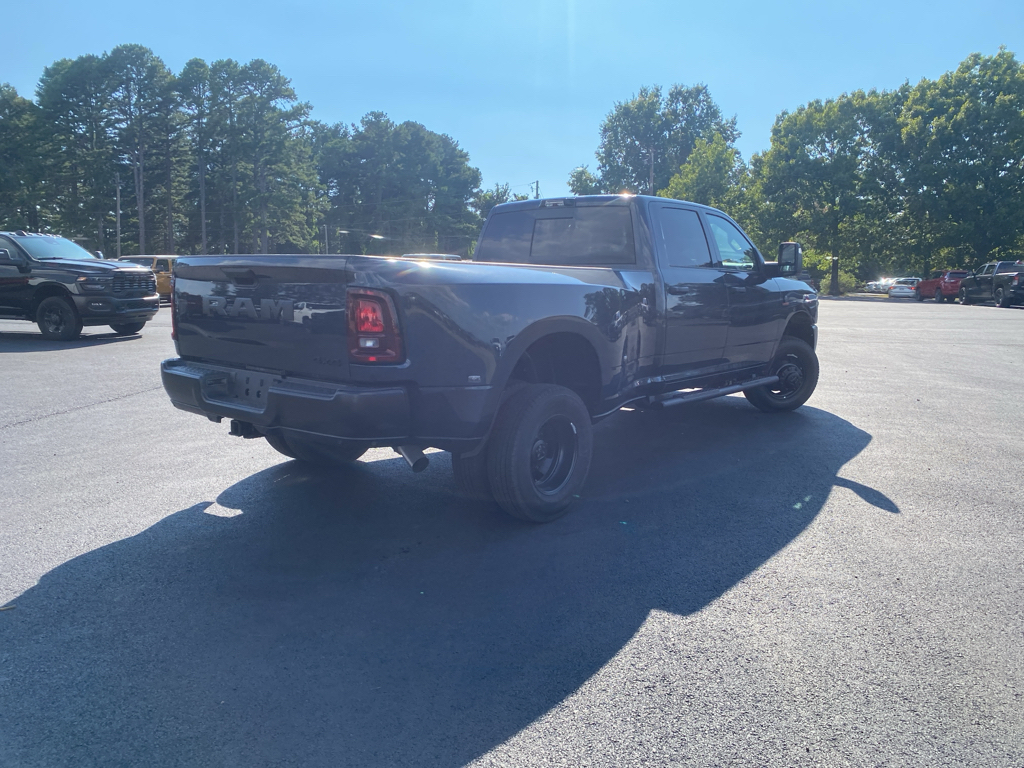 2026 Ram 3500 Tradesman photo 5