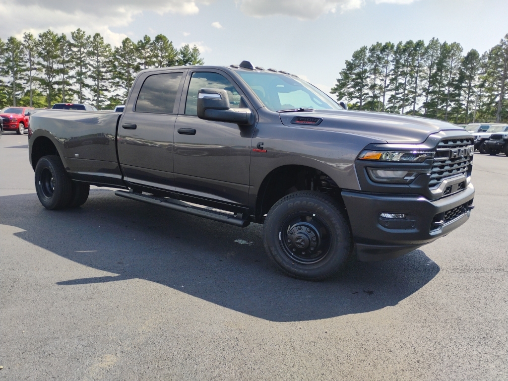 2026 Ram 3500 Tradesman photo 3