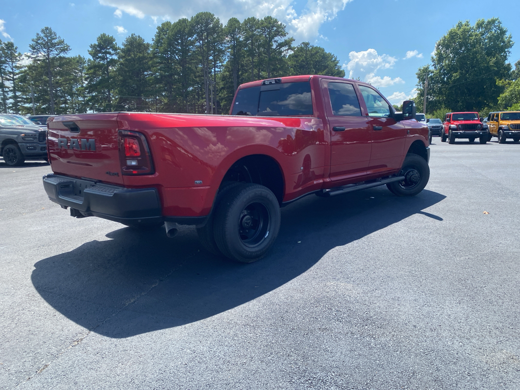 2026 Ram 3500 Tradesman photo 6