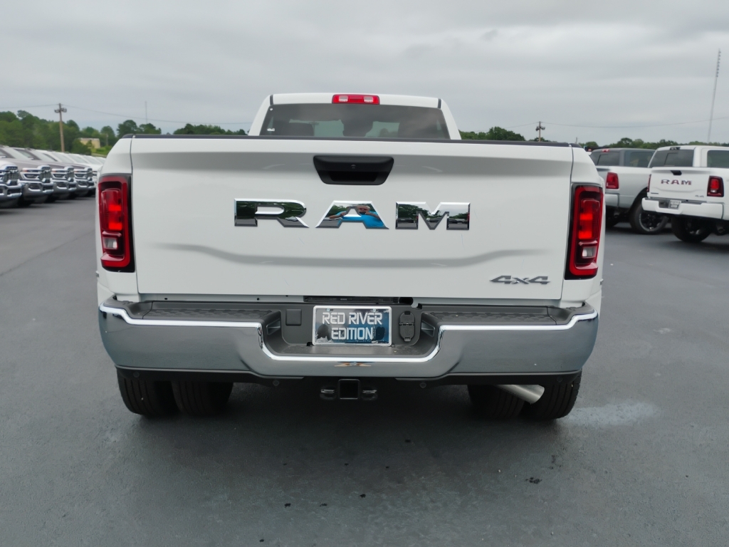 2026 Ram 3500 Tradesman photo 6