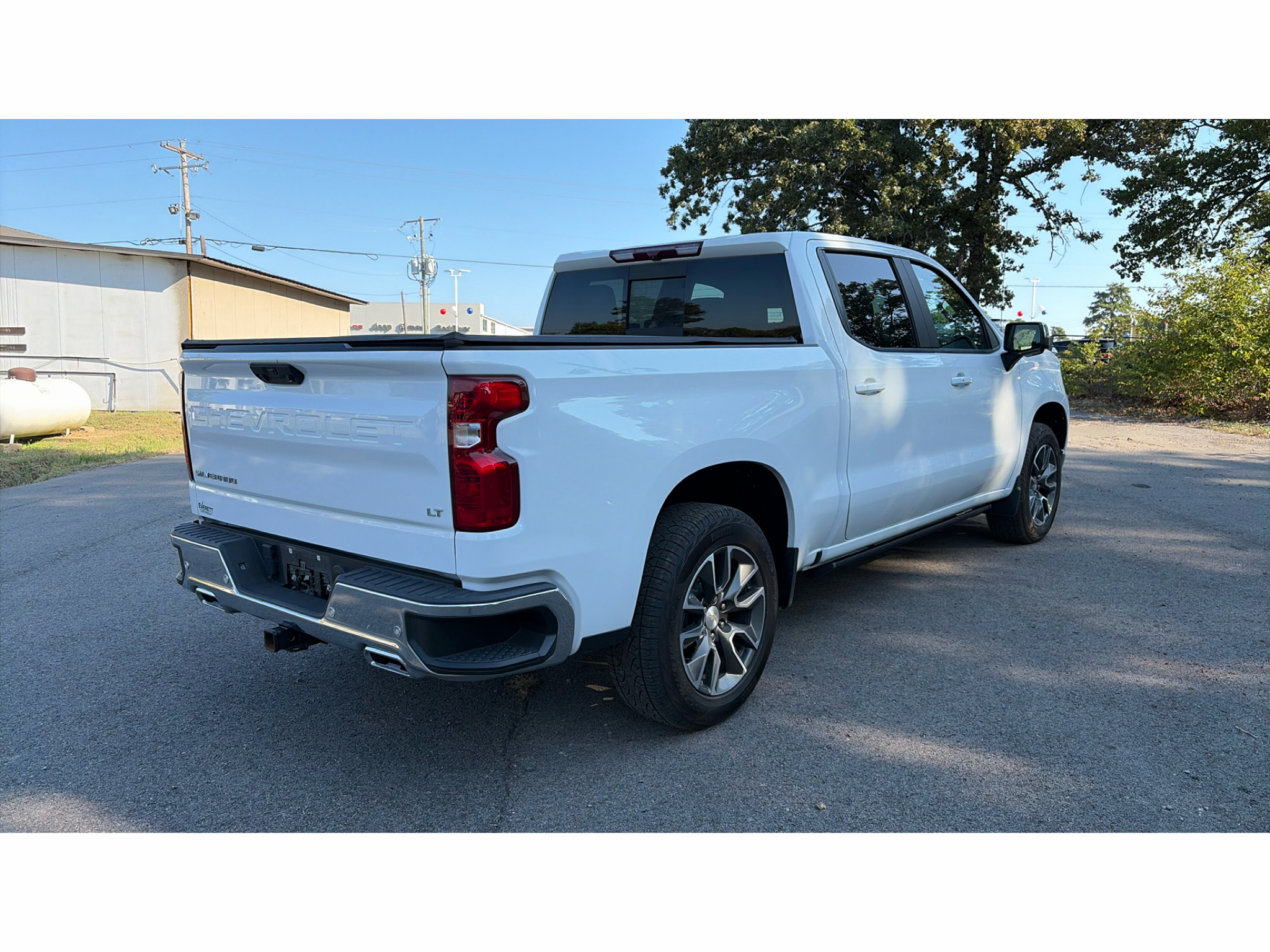2024 Chevrolet Silverado LT photo 3