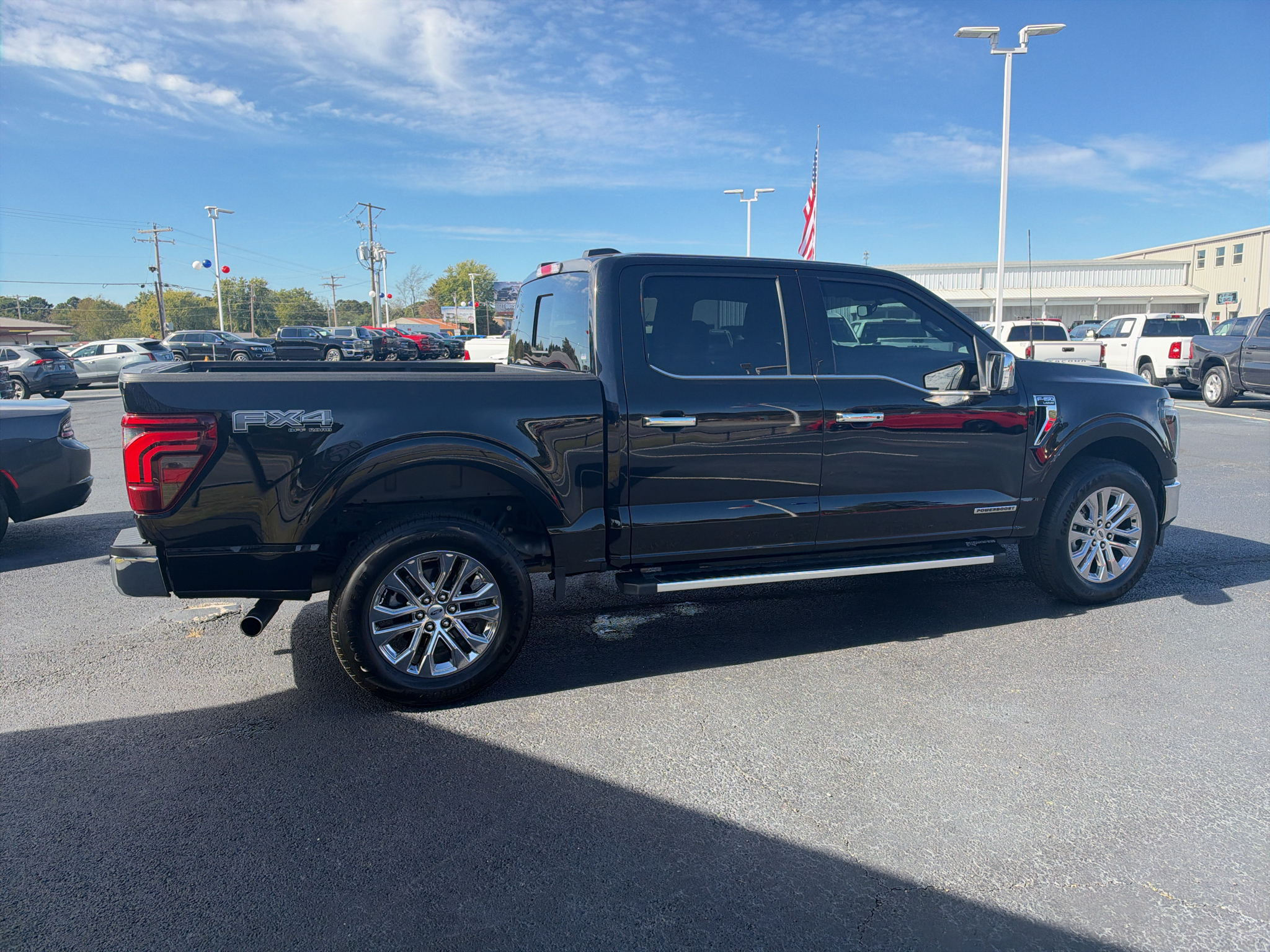 2024 Ford F-150 LARIAT photo 4