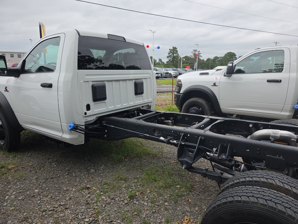 2026 Ram 5500 Chassis Tradesman photo 6