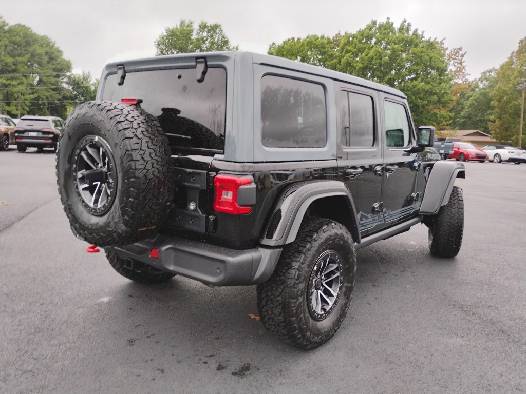 2026 Jeep Wrangler Rubicon photo 5
