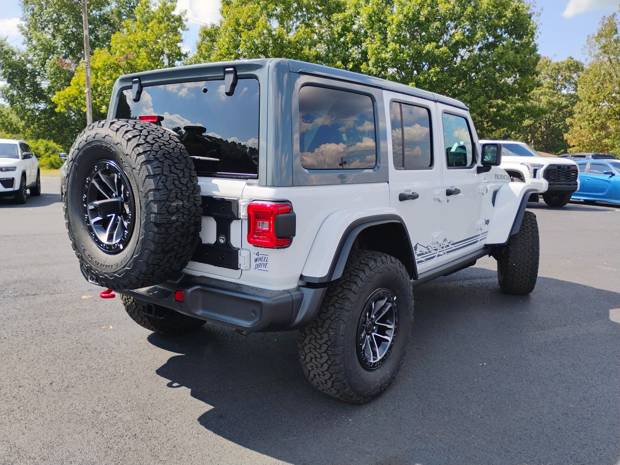 2026 Jeep Wrangler Rubicon photo 5