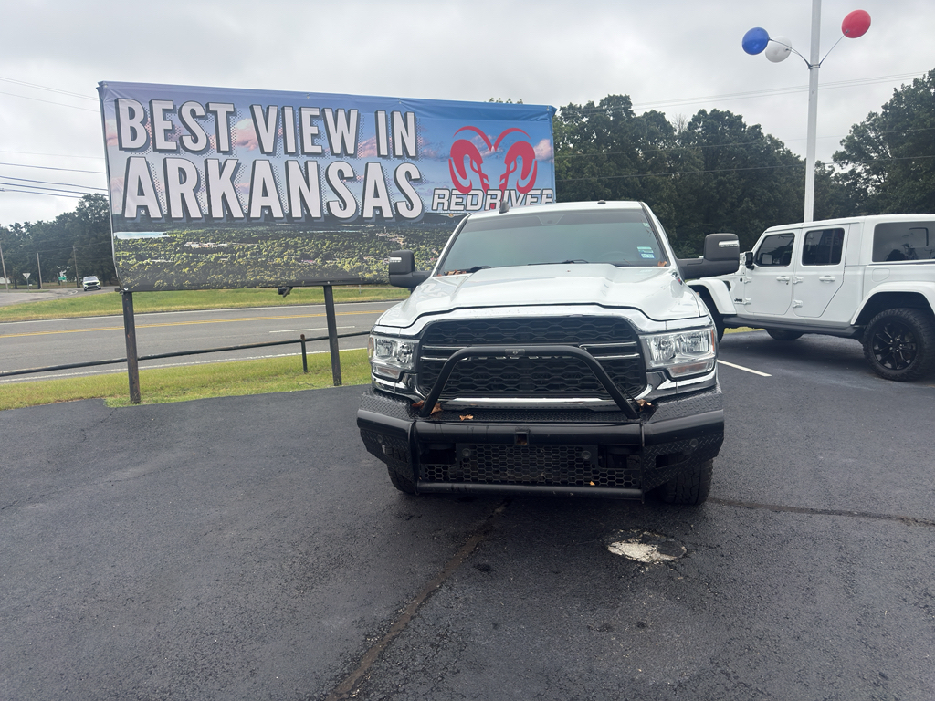 2023 Ram 2500 Tradesman photo 2