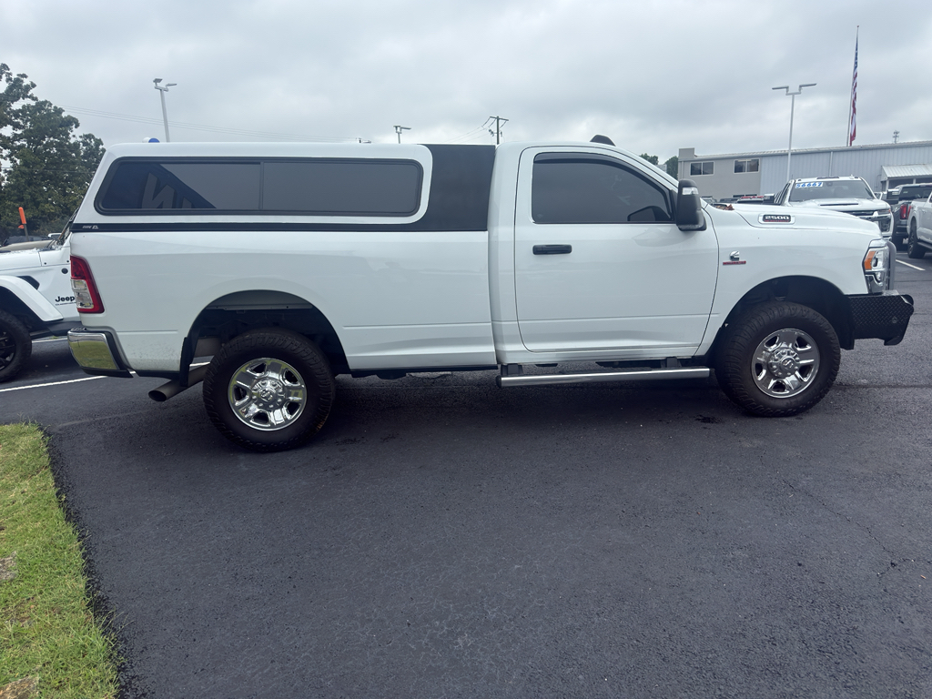 2023 Ram 2500 Tradesman photo 4