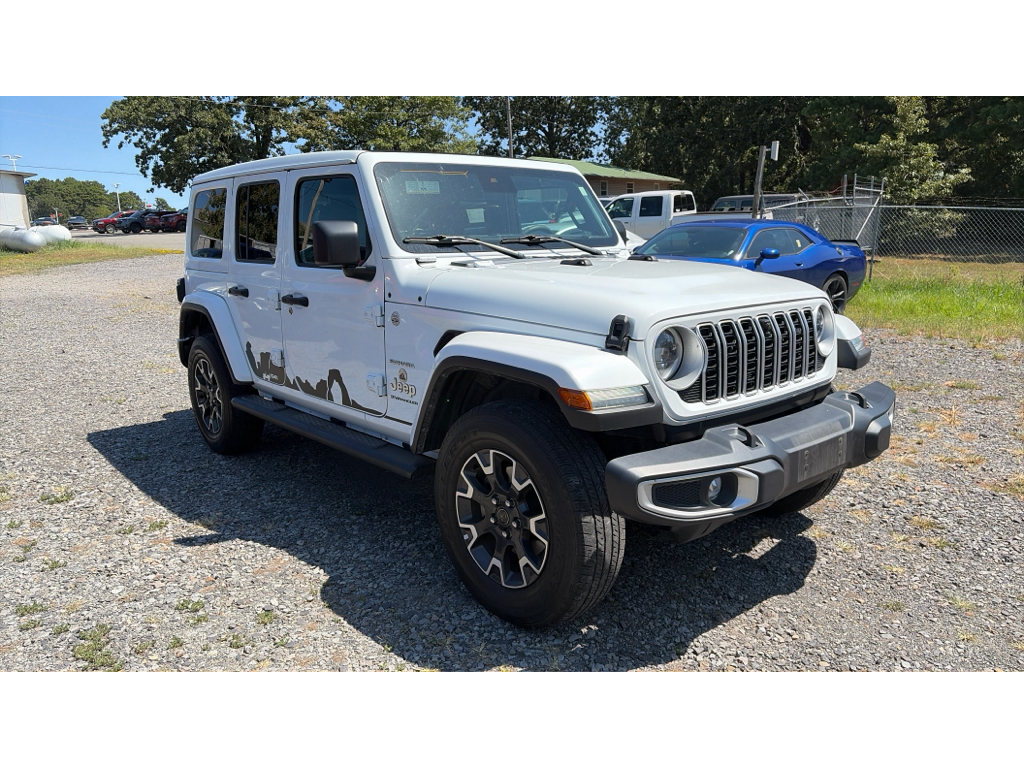 2024 Jeep Wrangler Sahara photo 2