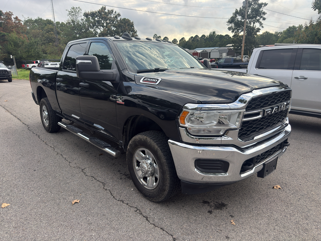 2023 Ram 2500 Tradesman photo 2