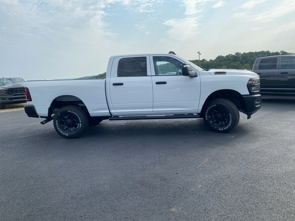 2026 Ram 2500 Tradesman photo 4