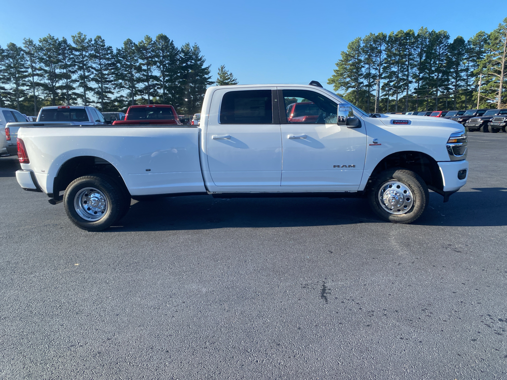 2026 Ram 3500 Laramie photo 4