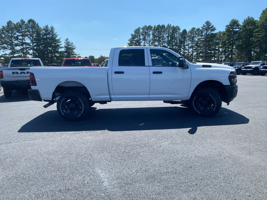 2026 Ram 2500 Tradesman photo 4