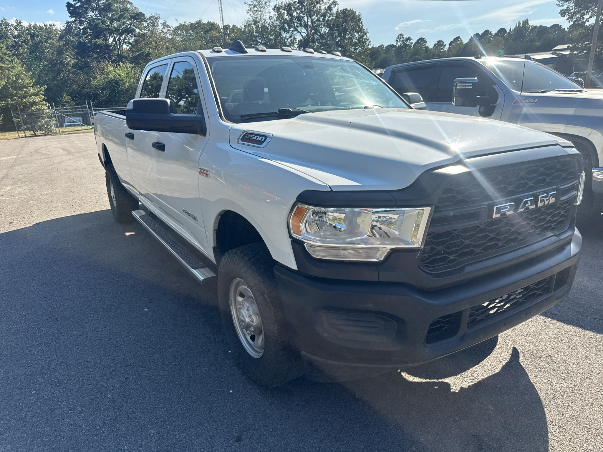 2020 Ram 2500 Tradesman photo 2