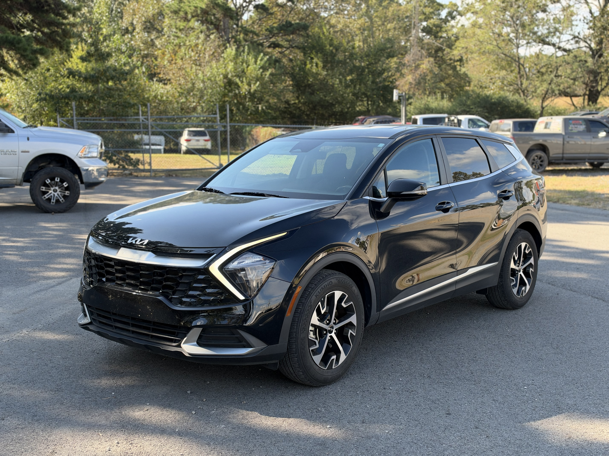 2023 Kia Sportage EX photo 1