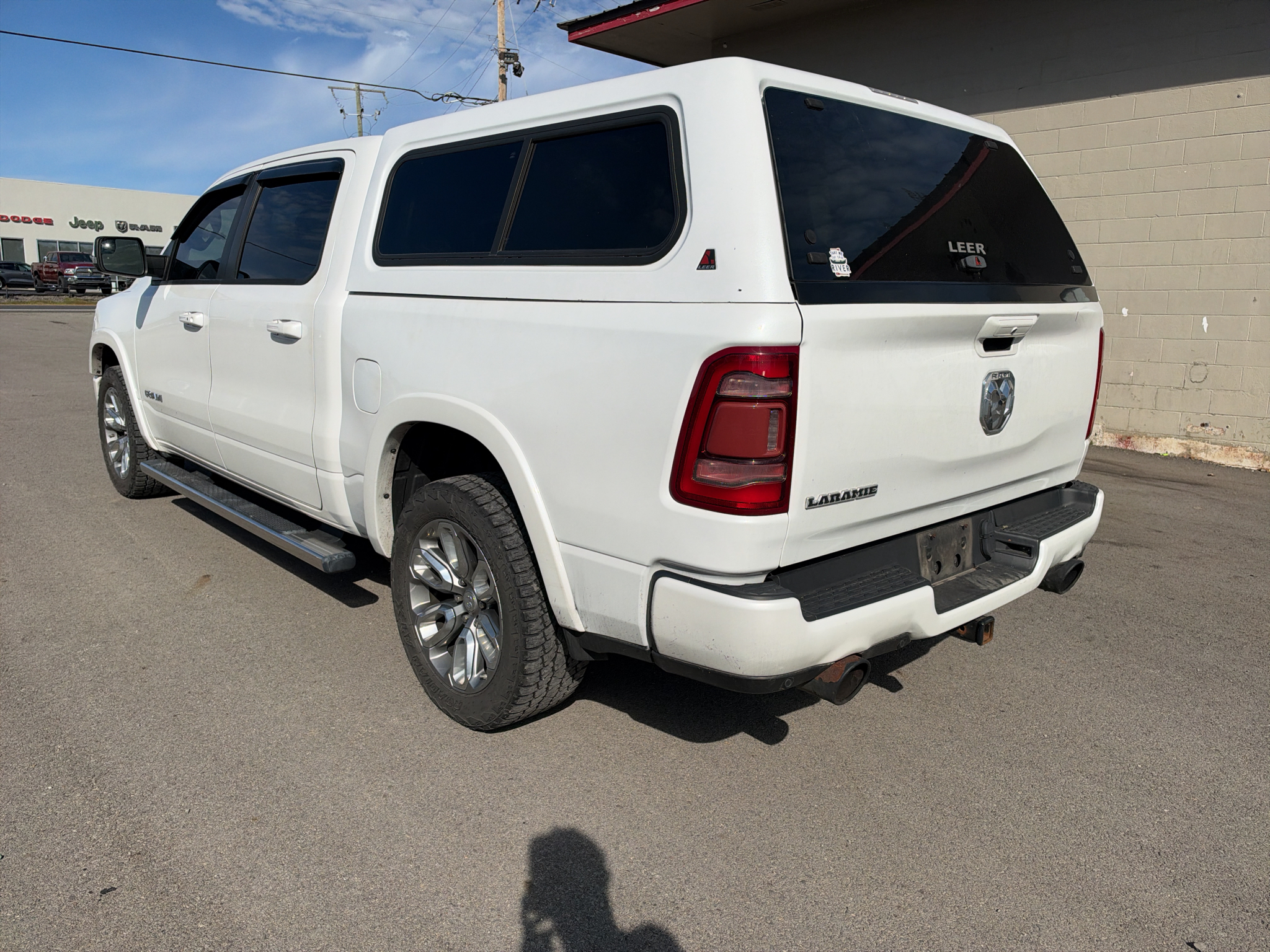 2019 Ram 1500 Laramie photo 4