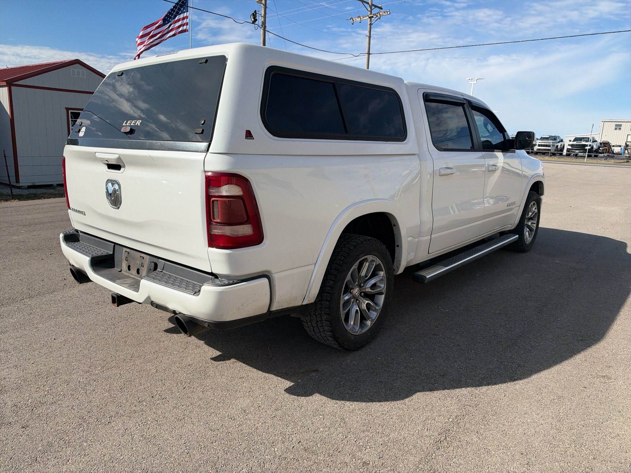 2019 Ram 1500 Laramie photo 3