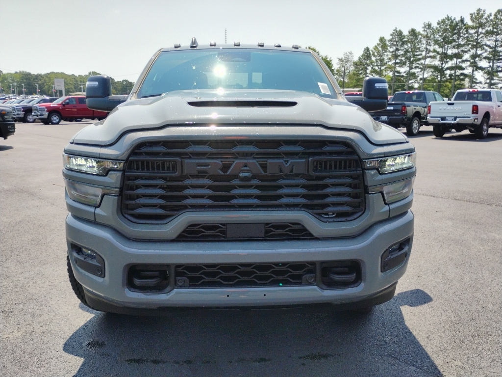 2026 Ram 2500 Black Express photo 2