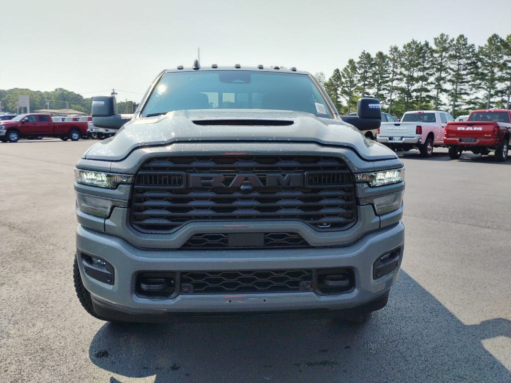 2026 Ram 2500 Black Express photo 2