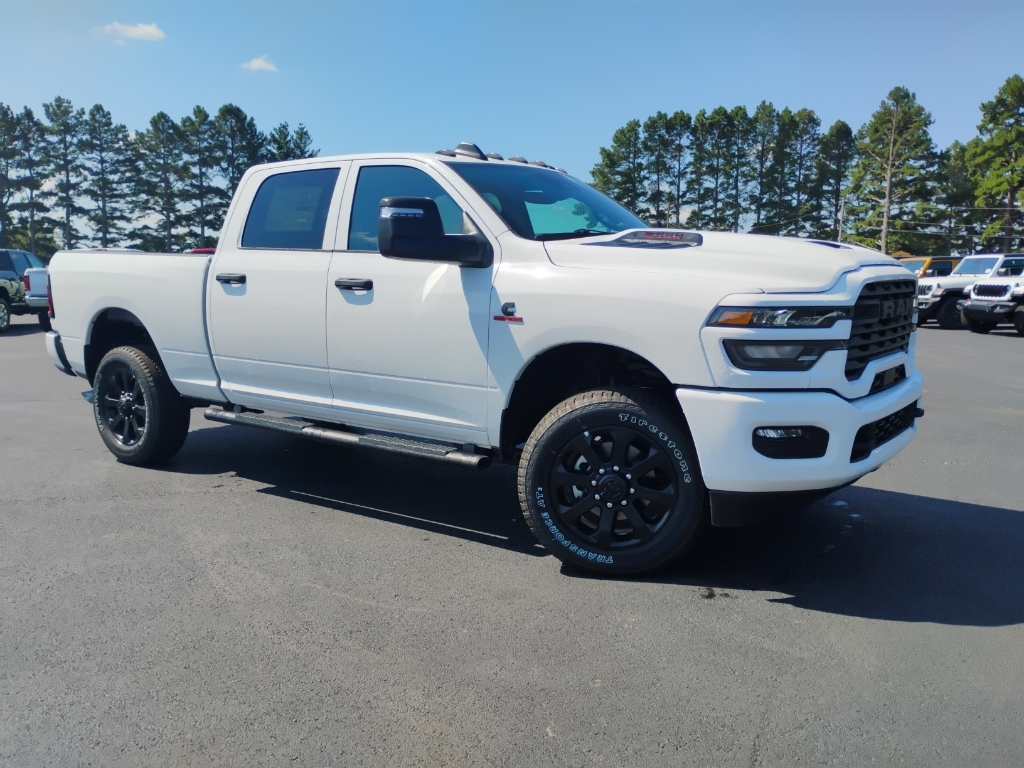 2026 Ram 2500 Black Express photo 3