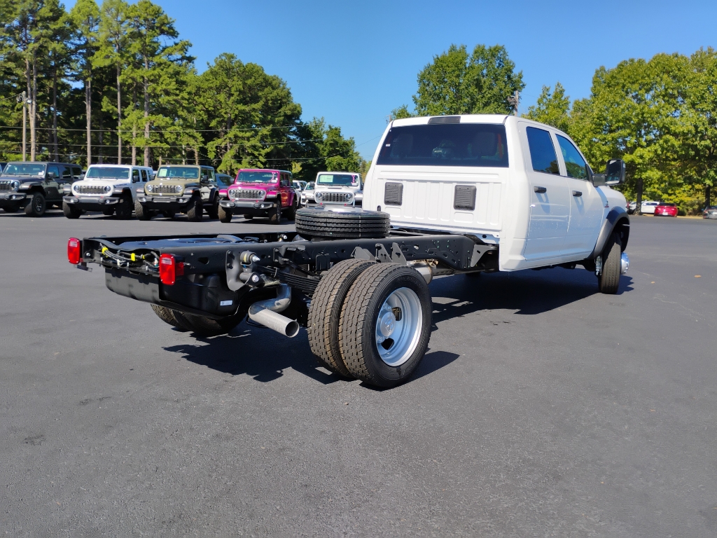 2026 Ram 5500 Chassis Tradesman photo 5