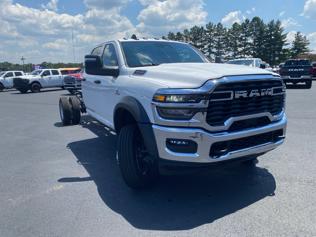 2026 Ram 4500 Chassis Tradesman photo 3