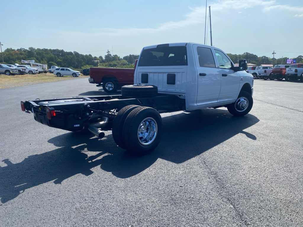2026 Ram 3500 Chassis Tradesman photo 5