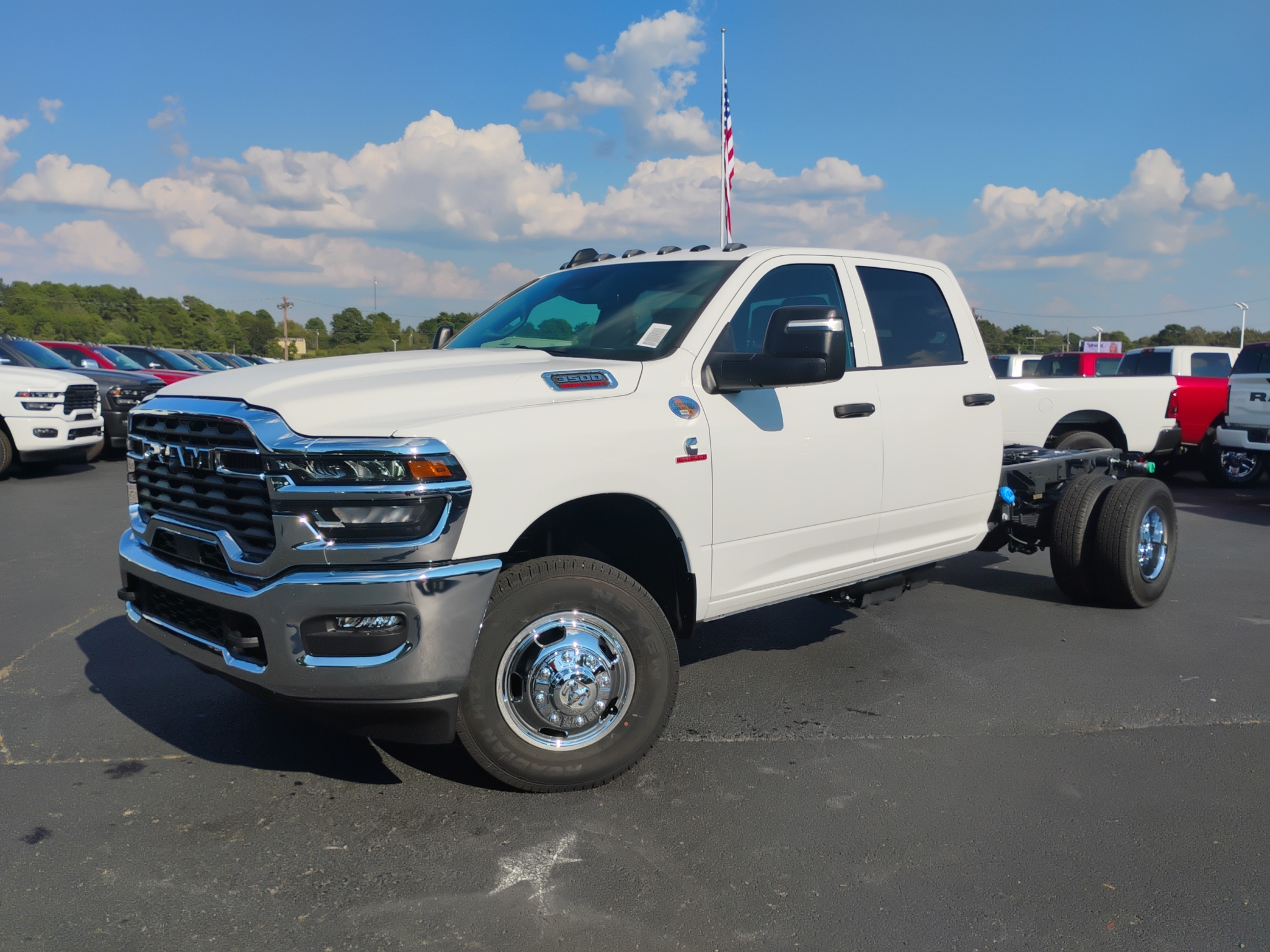 2026 Ram 3500 Chassis Tradesman photo 1