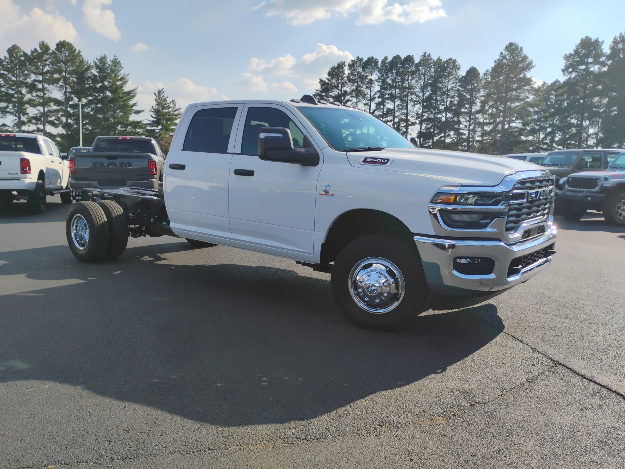 2026 Ram 3500 Chassis Tradesman photo 3