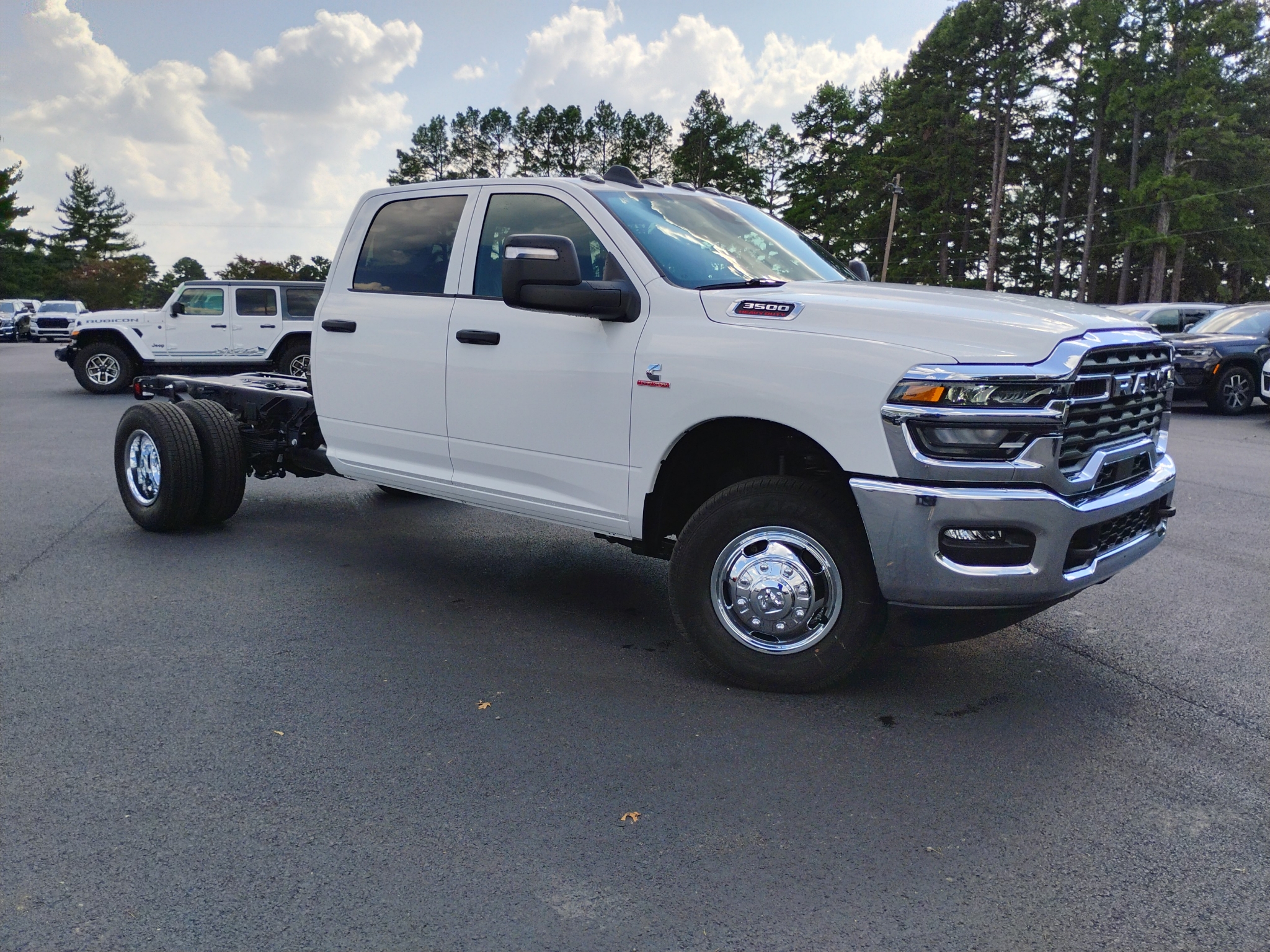 2026 Ram 3500 Chassis Tradesman photo 3