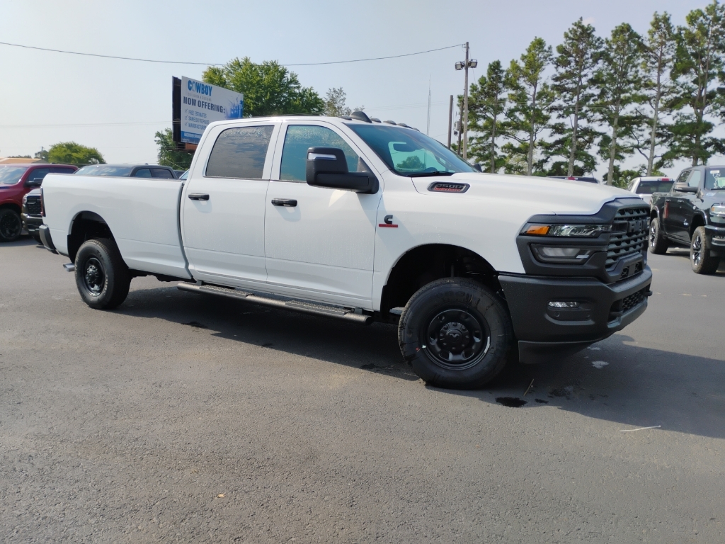 2026 Ram 2500 Tradesman photo 3