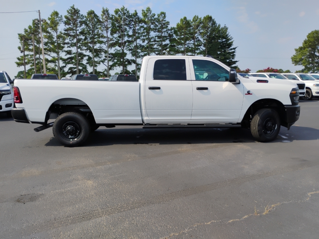 2026 Ram 2500 Tradesman photo 4