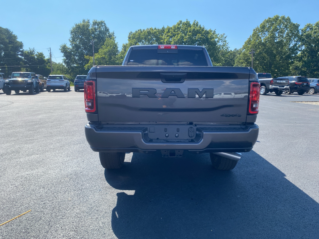 2026 Ram 2500 Black Express photo 6