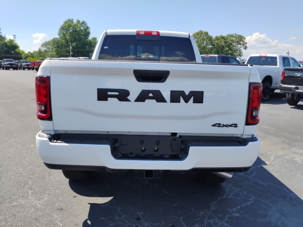 2026 Ram 2500 Black Express photo 6
