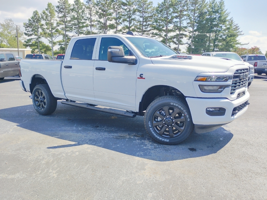 2026 Ram 2500 Black Express photo 3