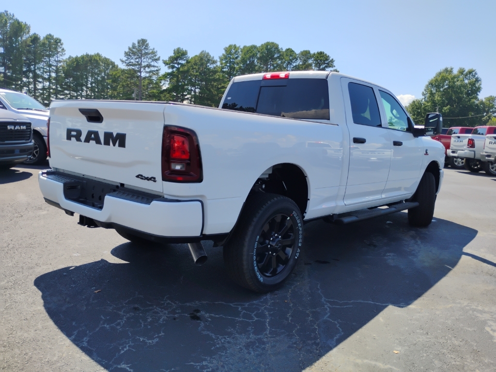 2026 Ram 2500 Black Express photo 5