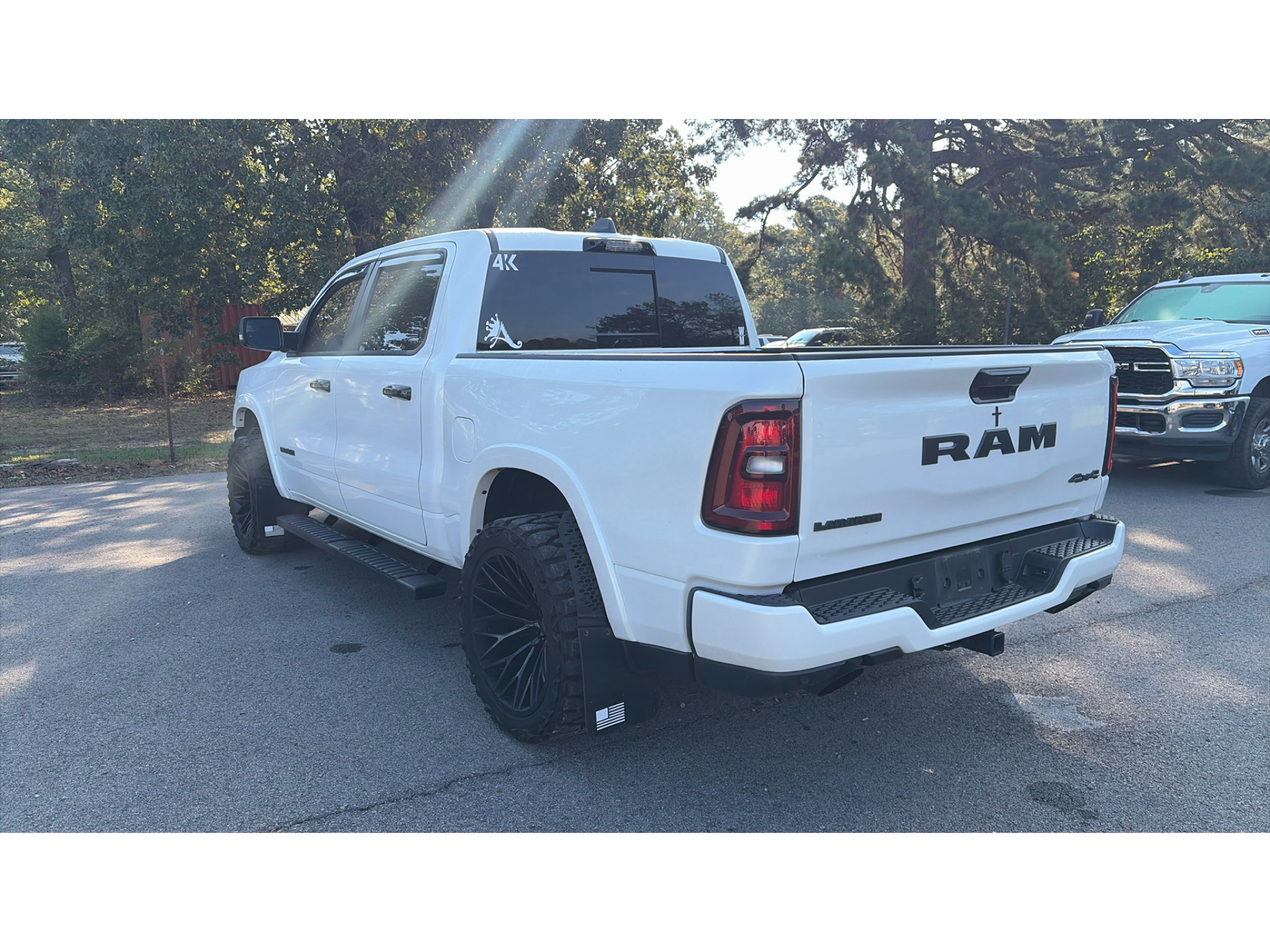 2025 Ram 1500 Laramie photo 4