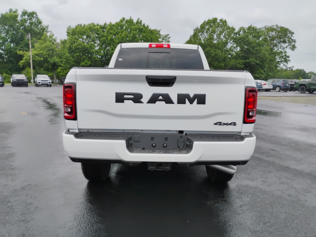 2026 Ram 2500 Black Express photo 6