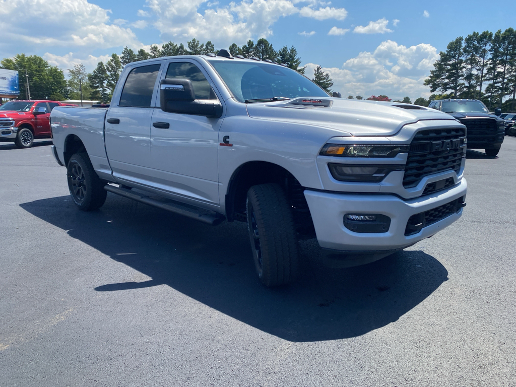 2026 Ram 2500 Black Express photo 3