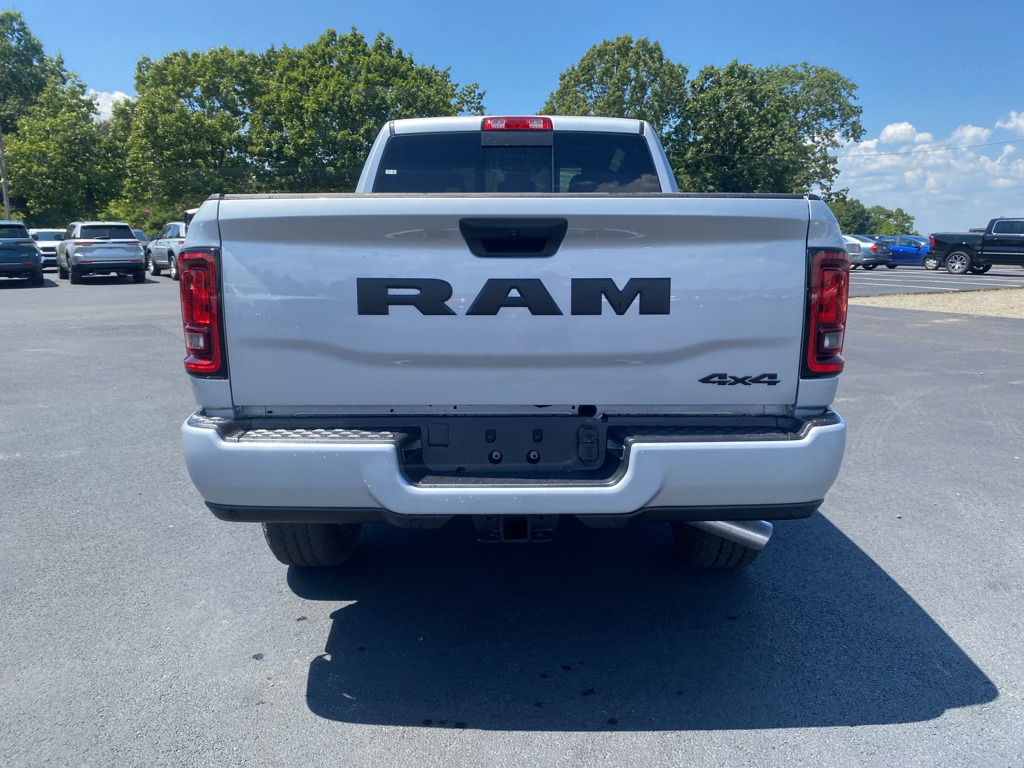 2026 Ram 2500 Black Express photo 6