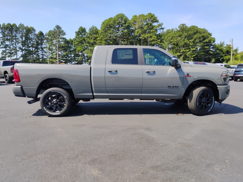 2026 Ram 2500 Laramie photo 4
