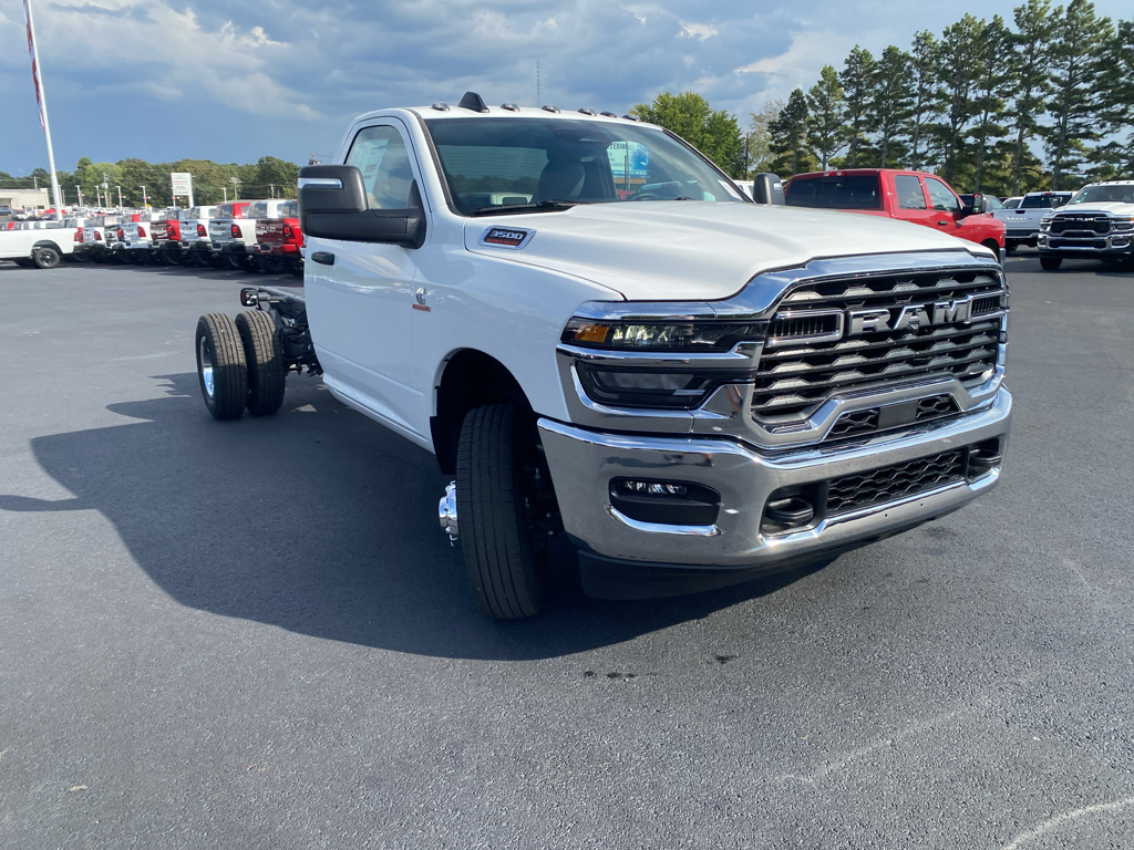 2027 Ram 3500 Chassis Tradesman photo 3