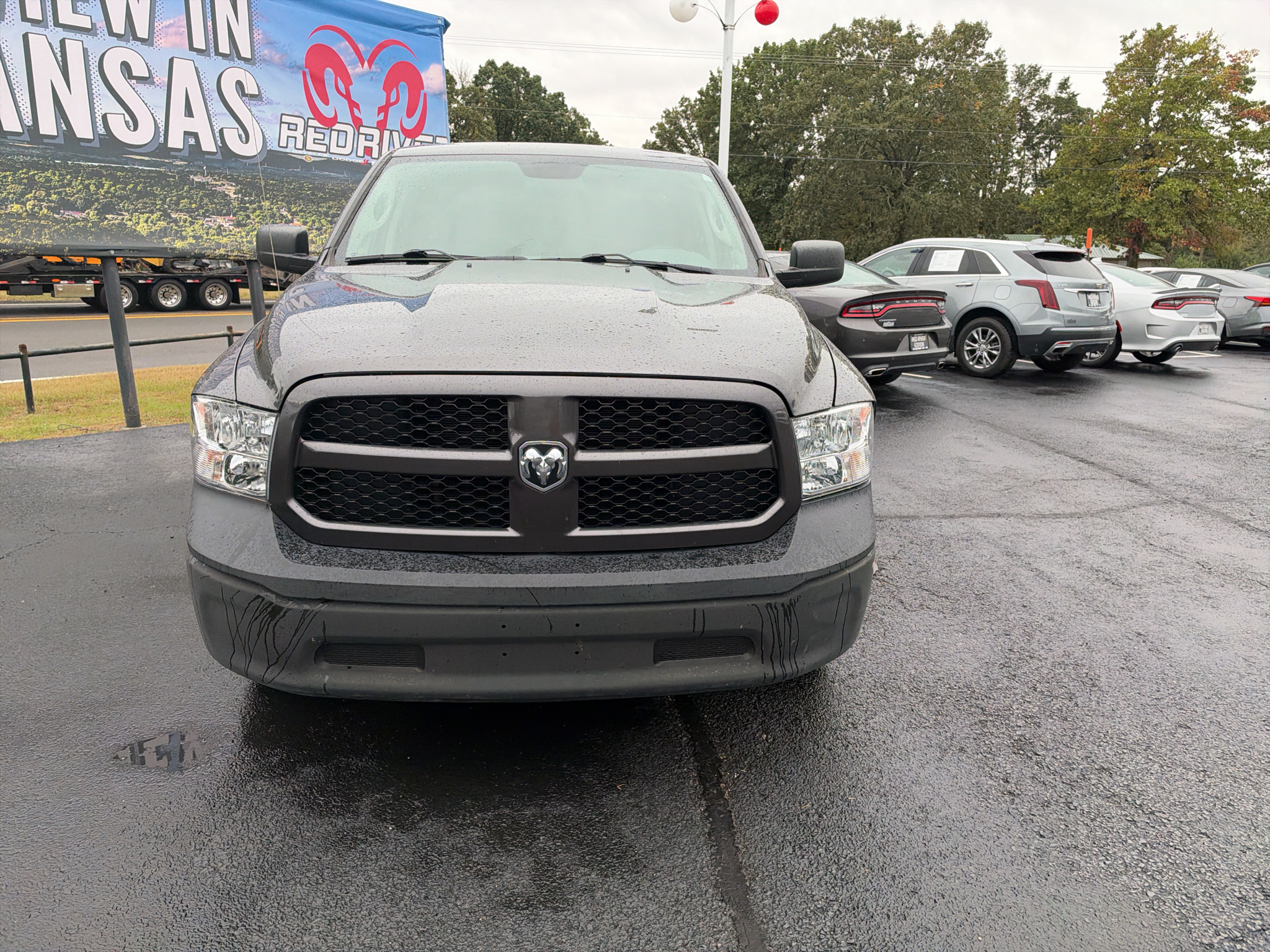 2019 Ram 1500 Classic Tradesman photo 2