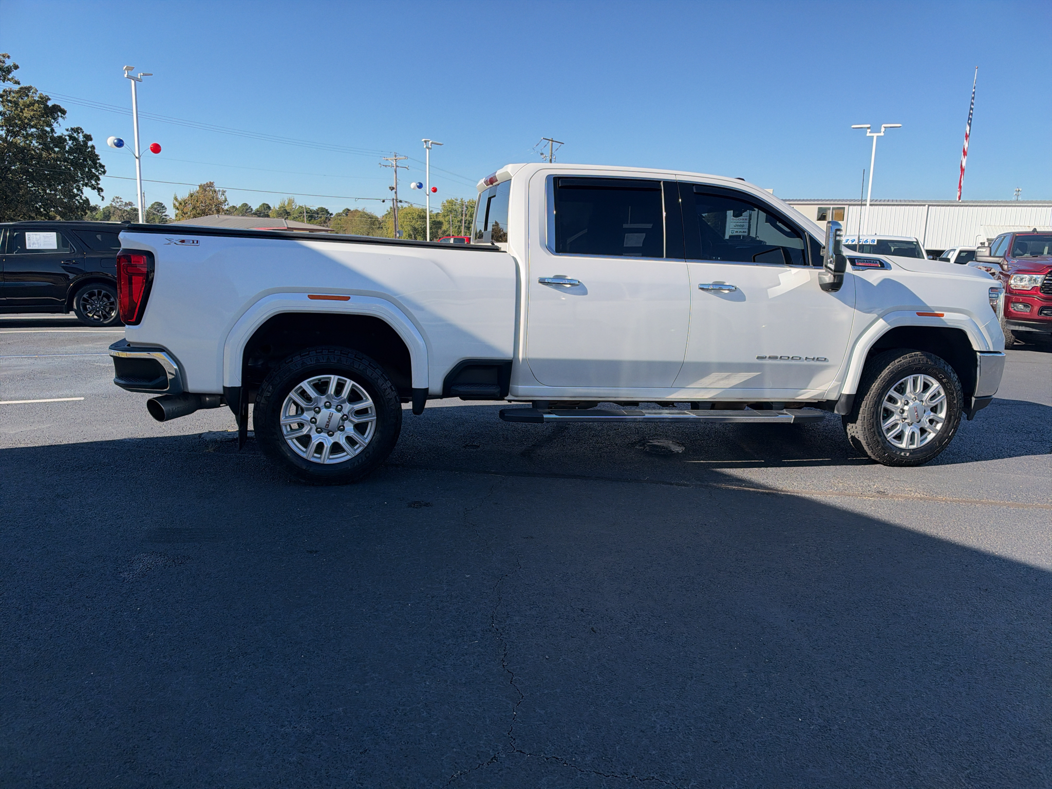 2022 GMC Sierra SLT photo 4