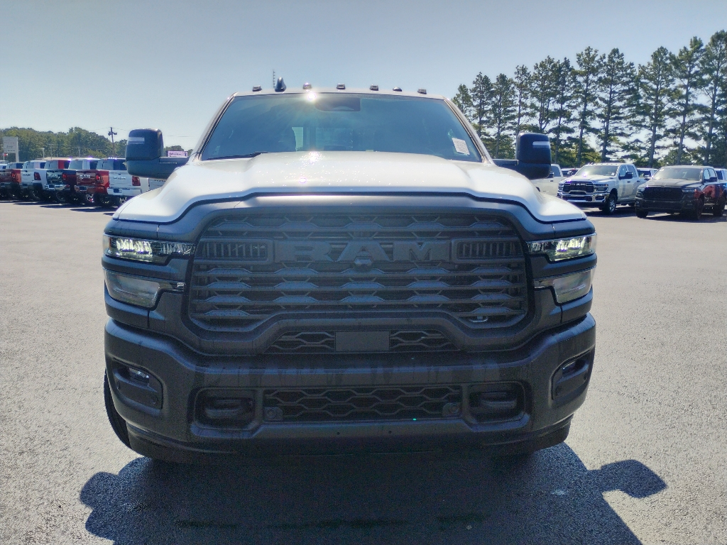 2027 Ram 3500 Tradesman photo 2