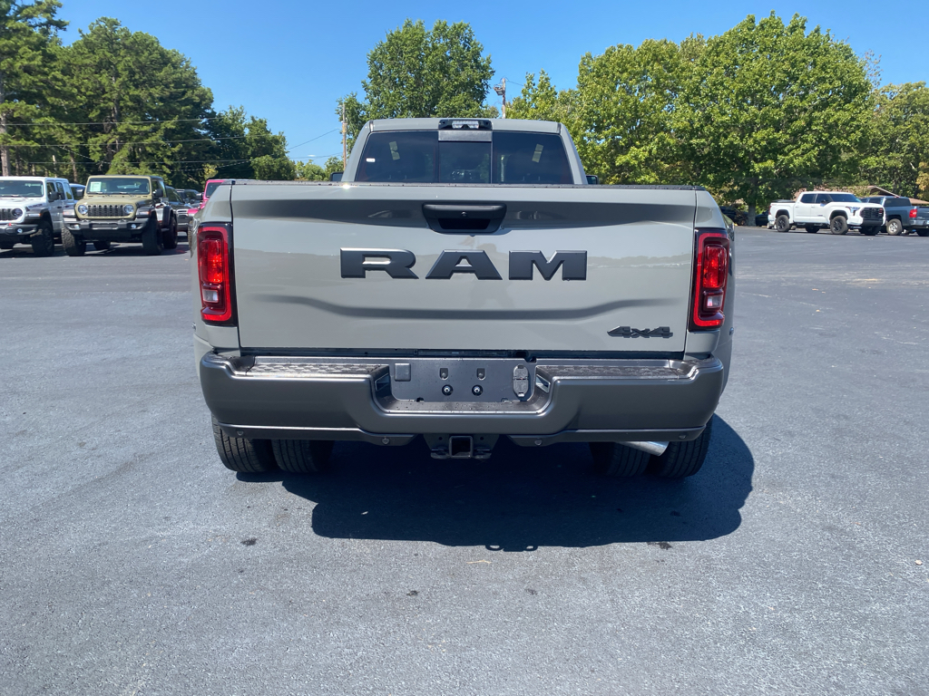 2027 Ram 3500 Tradesman photo 6