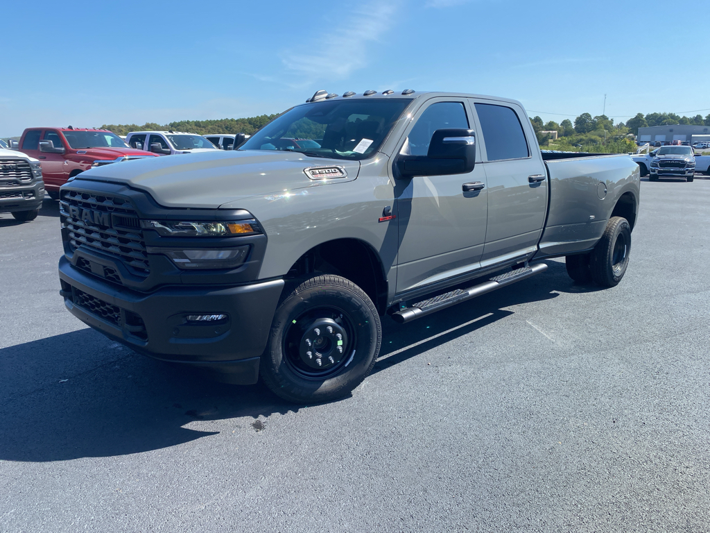 2027 Ram 3500 Tradesman photo 1