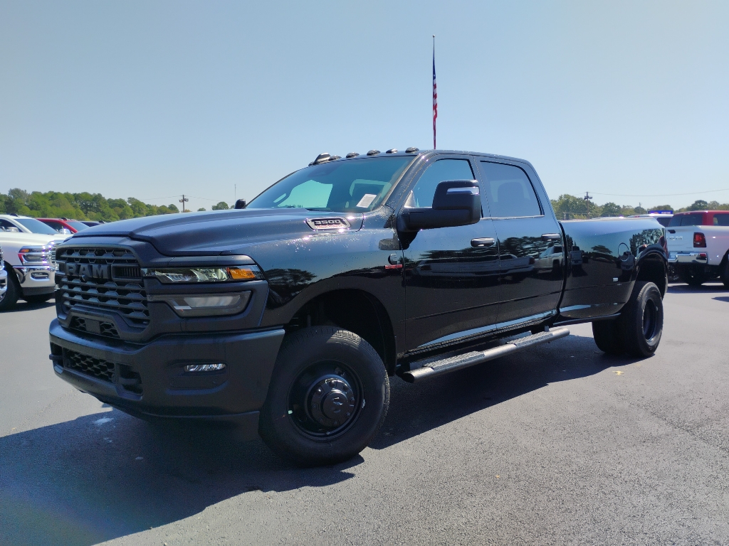 2027 Ram 3500 Tradesman photo 1