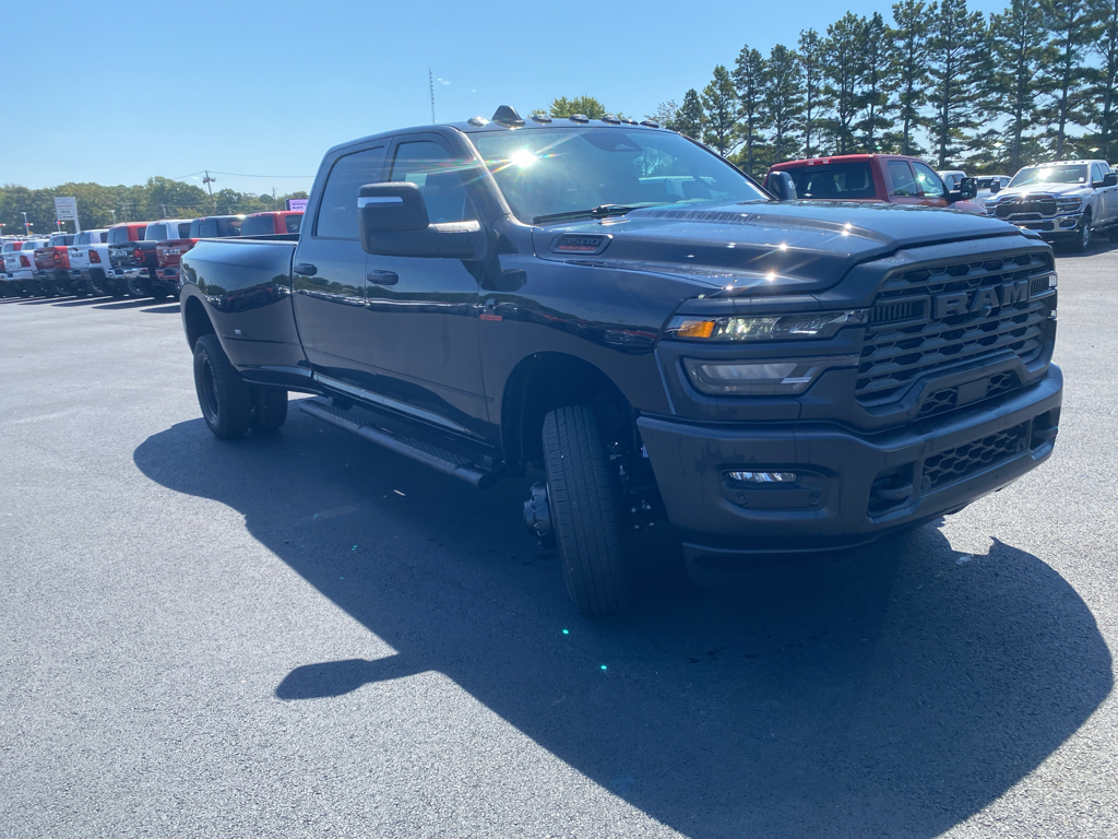 2027 Ram 3500 Tradesman photo 3